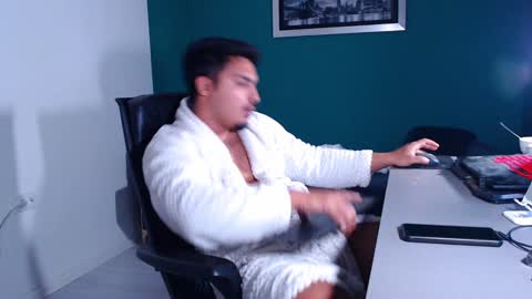 zenobaro online show from 02/05/25, 03:52