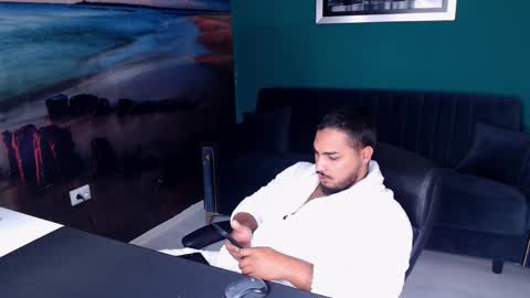 zenobaro online show from 10/16/25, 07:09