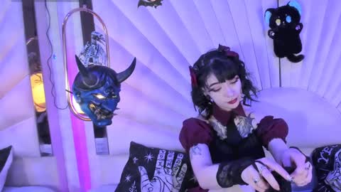 Snapshot of zephirah_abney chatting on 12/14/24, 09:18 online show from 12/14/24, 09:18