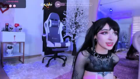 Snapshot of zephirah_abney chatting on 02/16/25, 08:22 online show from 02/16/25, 08:22