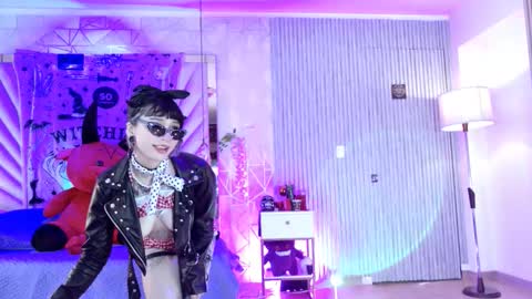 Snapshot of zephirah_abney chatting on 10/31/25, 02:51 online show from 10/31/25, 02:51