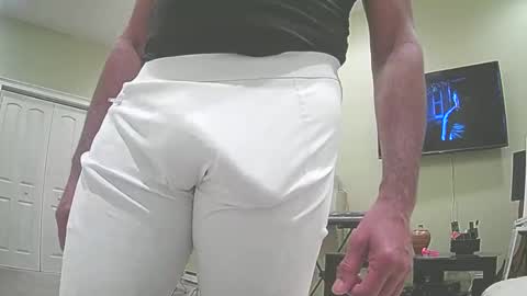 Snapshot of zephyr392 chatting on 02/22/25, 01:55 zephyr392 online show from 02/22/25, 01:55