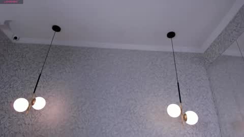 ZEPHYRA ANGELS online show from 12/22/25, 04:09