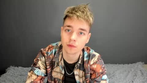 Ethan online show from 04/23/26, 02:24