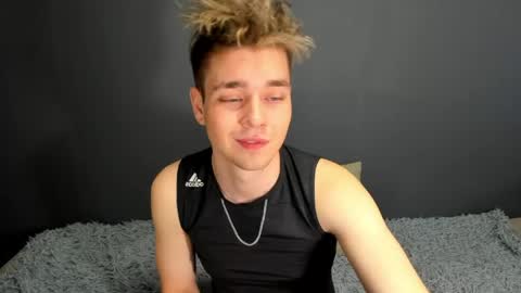 Ethan online show from 05/01/26, 02:38