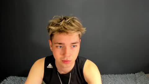 Ethan online show from 05/05/26, 02:08