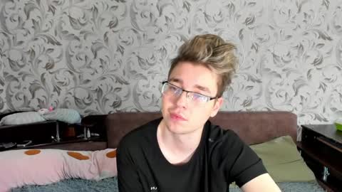 Ethan online show from 05/27/26, 03:47
