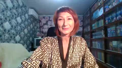 Snapshot of zerilane chatting on 12/03/25, 07:45 Elena online show from 12/03/25, 07:45