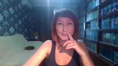 Snapshot of zerilane chatting on 03/11/26, 12:44 Elena online show from 03/11/26, 12:44