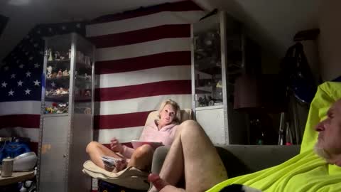 zerokool377 online show from 01/03/25, 08:21