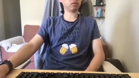 Snapshot of zeroventure chatting on 01/14/25, 11:05 zeroventure online show from 01/14/25, 11:05