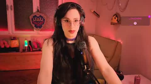 zesty_peach online show from 06/14/26, 03:08