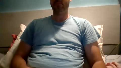 zeus online show from 10/10/25, 03:49