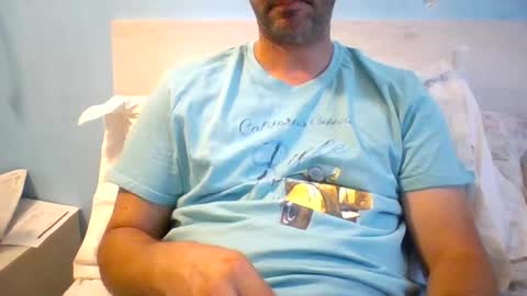 Snapshot of zeus00811 chatting on 07/12/26, 08:27 zeus online show from 07/12/26, 08:27