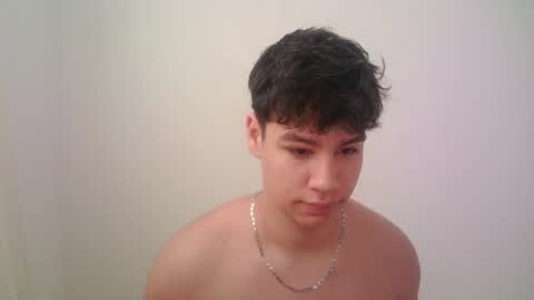 zeus_183 online show from 06/13/26, 01:42