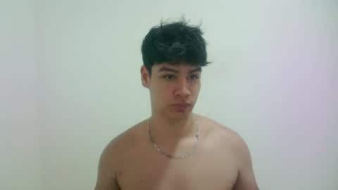 zeus_183 online show from 06/20/26, 02:14