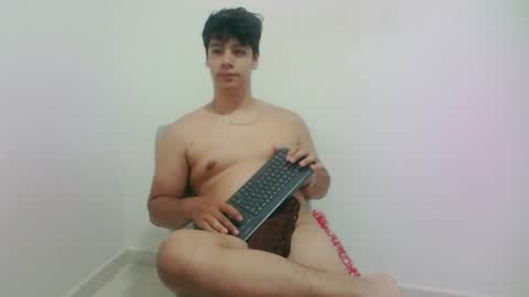 zeus_183 online show from 07/20/26, 10:12