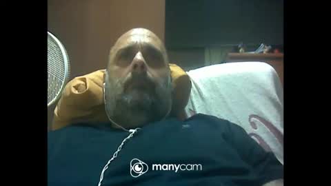 Snapshot of zeusdioss chatting on 05/15/26, 02:18 zeusdioss online show from 05/15/26, 02:18