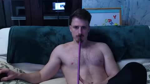 Snapshot of zeusoctavian chatting on 04/07/26, 02:01 Zeus Octavian online show from 04/07/26, 02:01