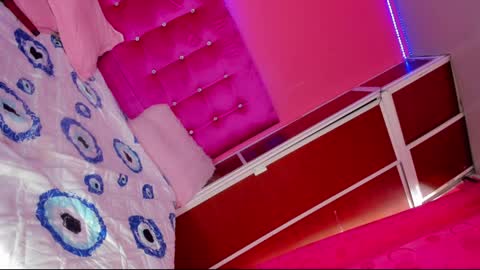 Aisha Alejandra Rosse Deus  online show from 04/09/26, 10:04