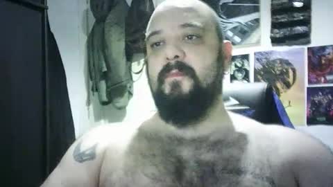 Snapshot of zeuxhogan chatting on 12/14/25, 11:37 zeuxhogan online show from 12/14/25, 11:37