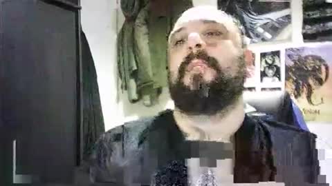 Snapshot of zeuxhogan chatting on 12/16/25, 11:15 zeuxhogan online show from 12/16/25, 11:15