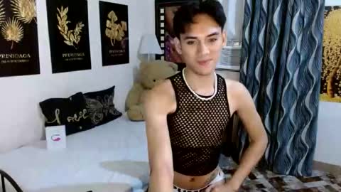 zavier skinny asian online show from 12/22/25, 11:24
