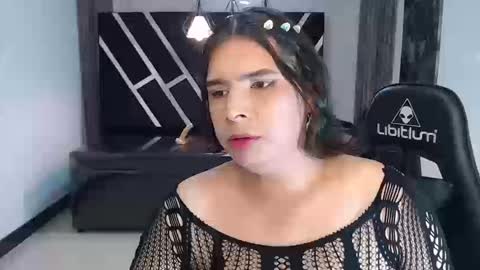 zhaily_ch online show from 09/19/25, 05:13