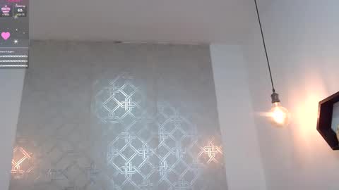 ZHAMIRA  ANDRES online show from 03/05/25, 01:52