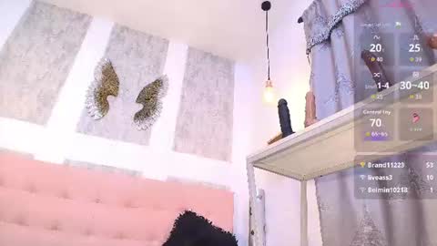 Snapshot of zhamira_21 chatting on 07/15/26, 10:15 ZHAMIRA ANDRES online show from 07/15/26, 10:15