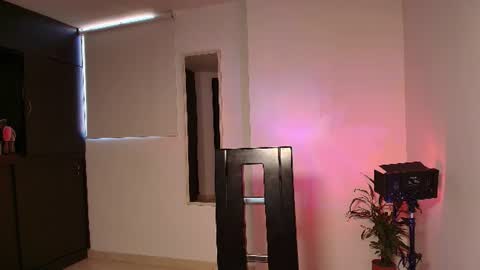 Zhara online show from 07/10/26, 12:30