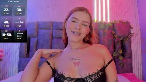 Zhara Rousse online show from 04/12/26, 11:48