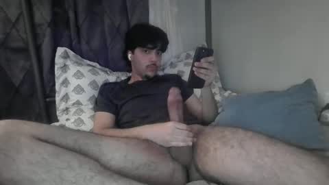 Snapshot of zia65226 chatting on 04/14/26, 10:49 zia65226 online show from 04/14/26, 10:49