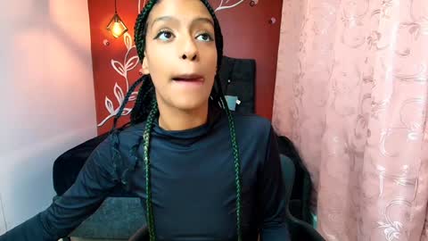 Zia Green online show from 12/13/24, 10:34