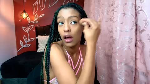 Zia Green online show from 12/20/24, 12:05