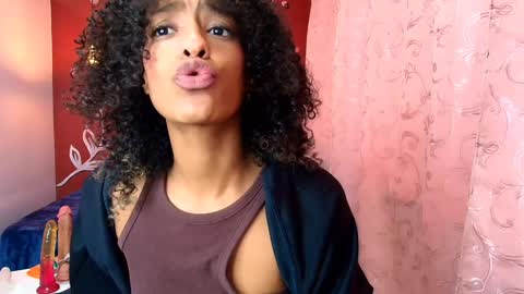 Zia Green online show from 01/20/25, 03:28