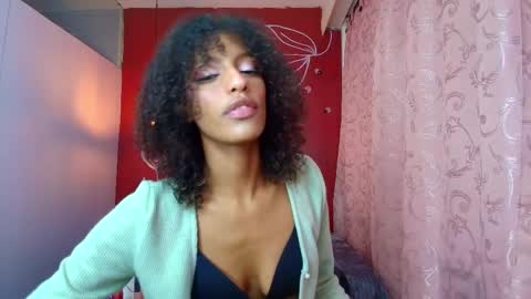 Zia Green online show from 02/27/25, 01:17