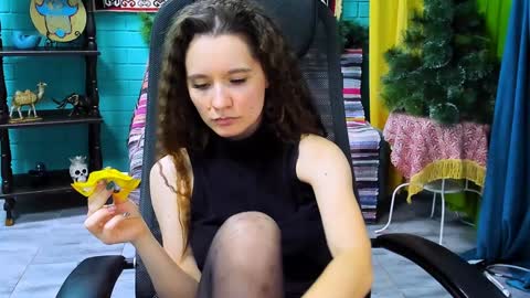 Snapshot of zianichols chatting on 01/17/25, 03:43 zianichols online show from 01/17/25, 03:43