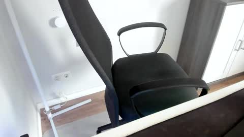 ziemlichflutschig online show from 04/17/26, 06:05