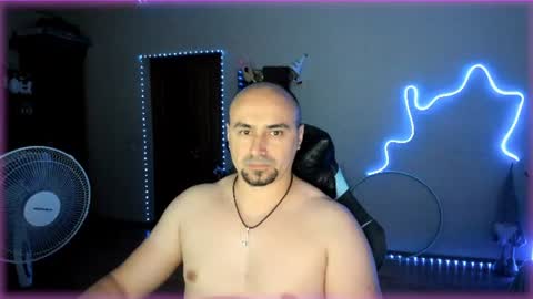 Snapshot of ziesh chatting on 06/25/26, 06:01 Ziesh online show from 06/25/26, 06:01