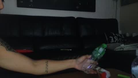 Ziggy ziggy-   online show from 01/17/25, 03:11