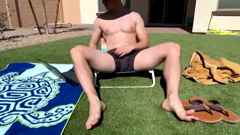 Snapshot of ziggystarbutt chatting on 02/18/25, 06:58 Ziggy online show from 02/18/25, 06:58