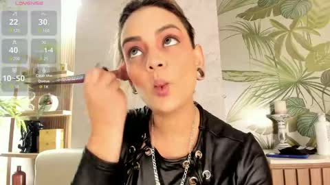 zihaadams_ online show from 04/25/26, 07:55