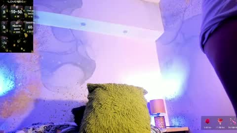 zihaadams_ online show from 04/29/26, 01:43