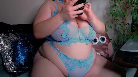 zinacorleone online show from 12/28/24, 10:44