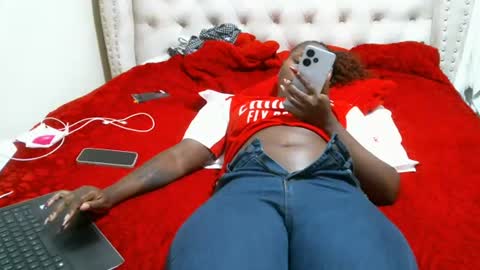Miss Zindzi online show from 06/30/26, 11:44