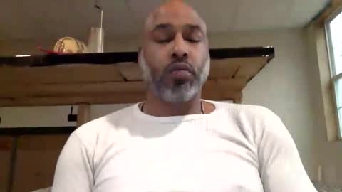 zionlion22 online show from 02/15/26, 02:58