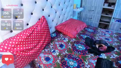 Zisary online show from 02/28/25, 11:36