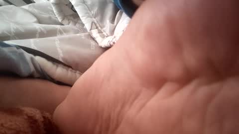 Snapshot of ziyye chatting on 11/09/25, 08:23 ziyye online show from 11/09/25, 08:23