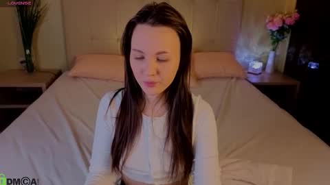 Snapshot of zlata__fox chatting on 01/13/26, 12:49 Zlata Mon Tue Thu Fri Sun Sa GMT 3 0000pm - 0600pm online show from 01/13/26, 12:49